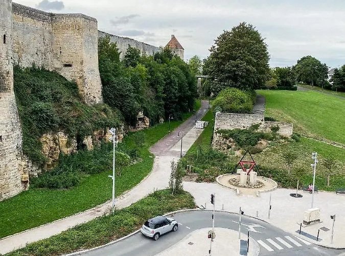 Castle - Vue Sur Le Chateau - Hypercentre Caen